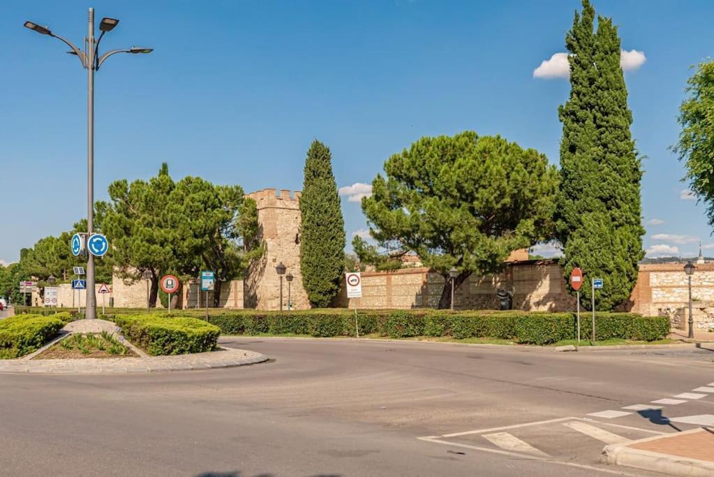 La Casa De Ines Vila Alcalá de Henares Exterior foto